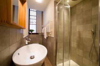 MDR NumberSix Suites - Florence - 8