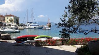 Valun Seaside Apartments - Valun - 1