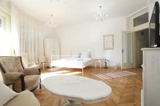 White Opera by NUX - Cluj-Napoca - 0