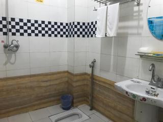 Emeishan Moon Bay Hotel - 3