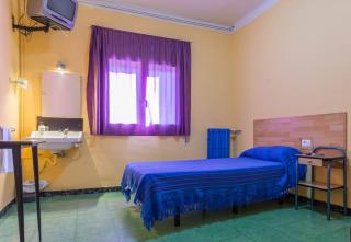 Hostal Urgell - Balaguer - 8
