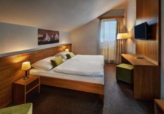 Hotel FIS - 4