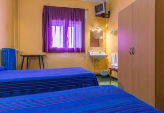 Hostal Urgell - Balaguer - 6