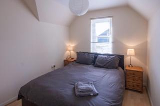 4 Varis Apartments - 7