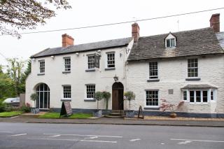 The Wychwood Inn - Shipton under Wychwood - 7