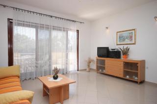 Apartments by the sea Sukosan, Zadar - 6120 - 2