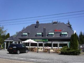 Hotel Aux Massotais - Petites Tailles - 0