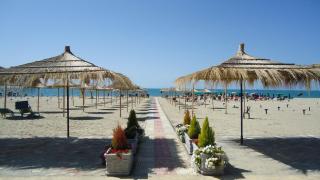 Nice Apartment in Beach - Golem - 0