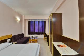 Jain's Hotel Rajhans - Bhopal - 9