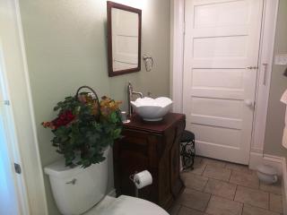 Sandstone Street Bed and Breakfast - Llano - 8
