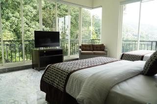 Arainn Bed & Breakfast Tretes Prigen by ecommerceloka - Prigen - 4