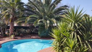 Sleep Eezy Cottages - Benoni - 2