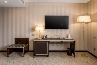 Hotel Prahova Plaza - Ploieşti - 2
