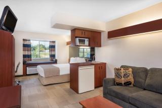 Microtel Inn & Suites by Wyndham Sainte Genevieve - Sainte Genevieve - 3
