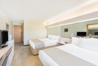 Microtel Inn & Suites by Wyndham Sainte Genevieve - Sainte Genevieve - 5