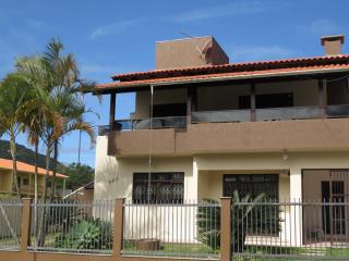 Bombinhas Brasil Residence II Guest House no Centro - Bombinhas - 7