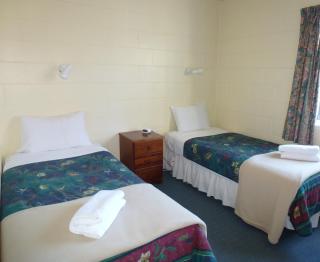 Lakeside Motel - Queenstown - 2