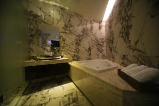 First Hotel - Guri - 5