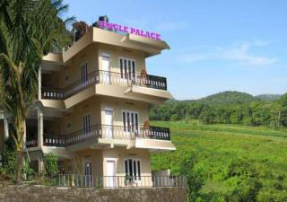 Jungle Palace Homestay - Thekkady - 0