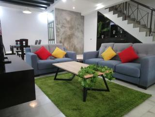 JB Homestay Bukit Indah WiFi CIQ Mall Legoland Free Parking - Johor Bahru - 0