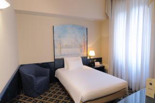 iH Hotels Milano Ambasciatori - Milano - 8