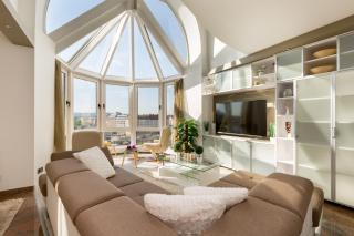 Panorama Dream Home w 3BDR, AC, Garage - Budapest - 7