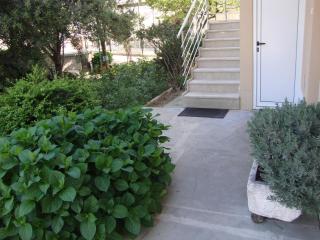 Apartments with a parking space Seget Donji, Trogir - 11524 - 7