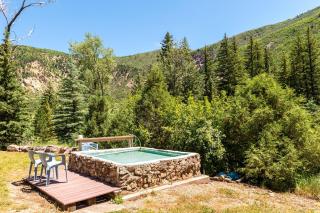 Three Sisters Peak Cabin at Filoha Meadows - 8