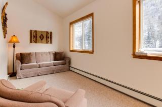 Three Sisters Peak Cabin at Filoha Meadows - 6