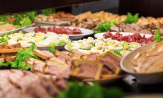 Logis Hotel Lons-le-Saunier - Restaurant Le Grill - Lons-le-Saunier - 3