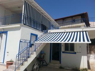 The Blue Door - Lixouri - 9