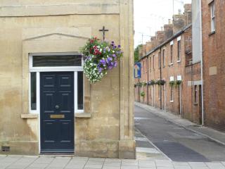 Chalice Lodge - Glastonbury - 3