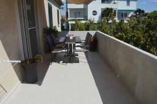 Apartment Ferara - Betina - 2