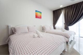 Studio Room next to SCCC at Trefoil Setia Alam for 2-4 pax - Setia Alam - 4