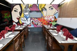 Aura hotel - Calcutta - 8