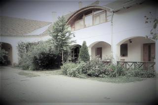 Hunyadi Panzió-Apartman - 3