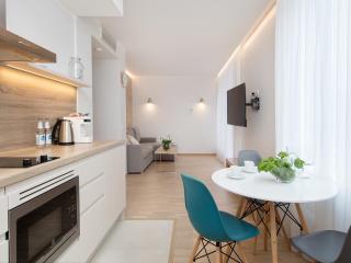 8ERA Business Executive Rotermanni Apartments - Tallinn - 0