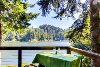 Rustic Retreat on Mercer Lake - 9
