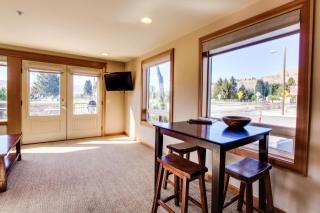 Cabana #1 - Chelan - 2