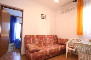 Apartments by the sea Igrane, Makarska - 6840 - 2