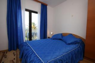 Apartments by the sea Igrane, Makarska - 6840 - 1