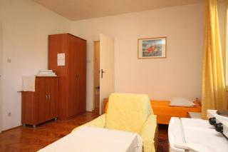 Triple Room Baska Voda 6748a - 1