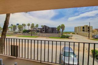 Beachview Condominiums: #204 - 6