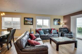 Salt Water Beach House - Rockaway Beach - 2