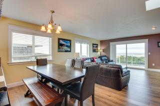 Salt Water Beach House - Rockaway Beach - 1