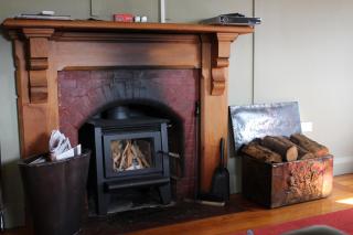 The Red Hut - Lake Tekapo - 3