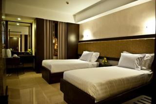 Crown Victoria Hotel Tulungagung - Tulungagung - 1