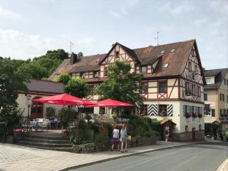 Landhotel Gasthof Stern - Gößweinstein - 0