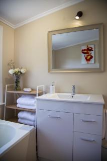 Hush Boutique Accommodation - 9
