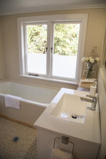 Hush Boutique Accommodation - 8